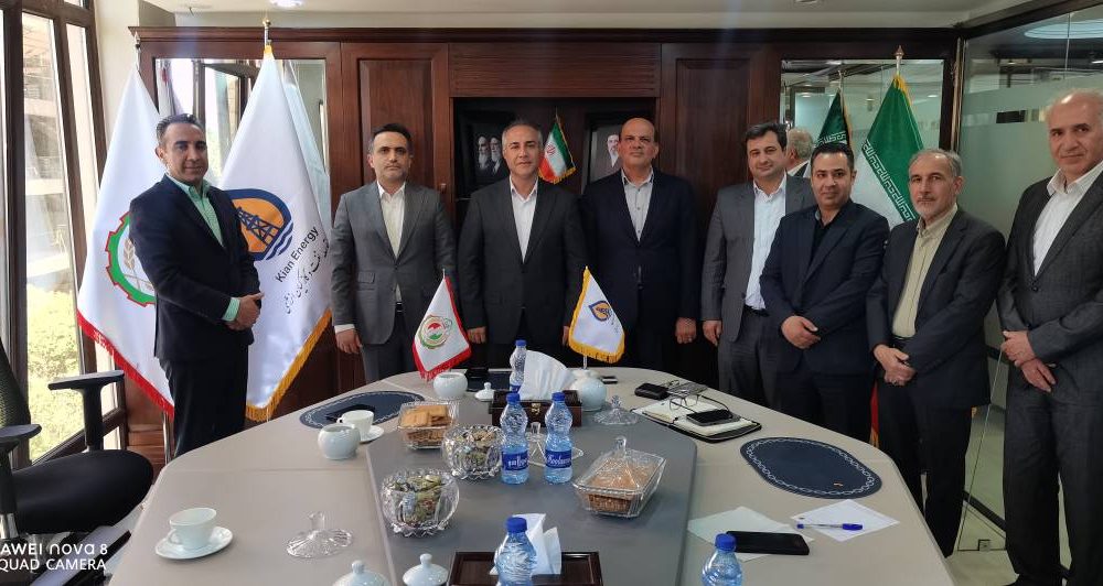 نشست مشترک مدیران شرکت نفت و گاز کیان انرژی و بانکهای تجارت و سپه